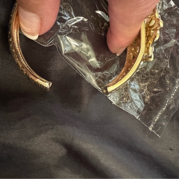 Sun King Fashion Bangle Bracelet With Bling - Picture 6 of 10